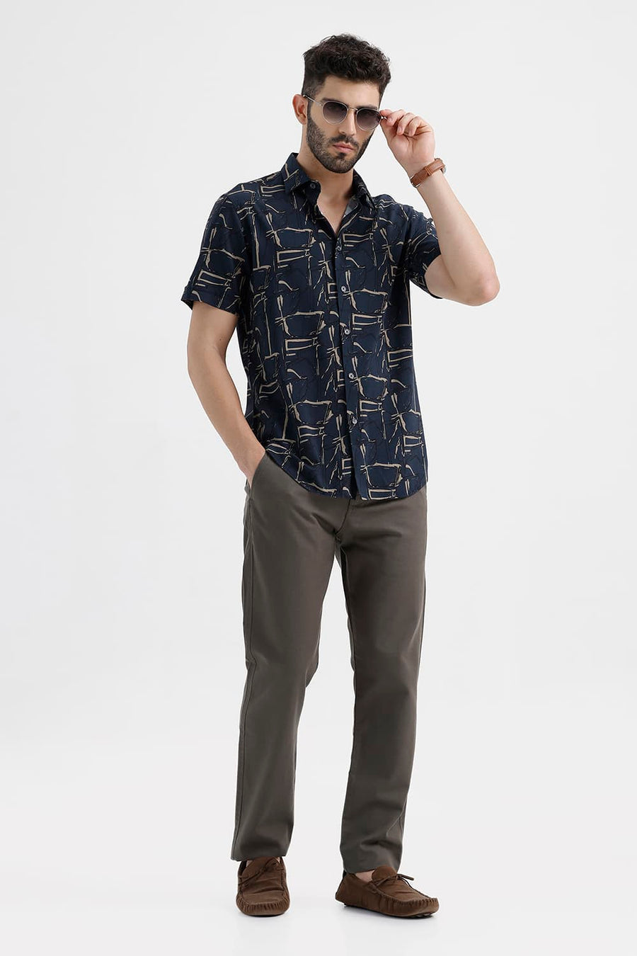 BASICS SLIM FIT NAVY SEA COTTON VISCOSE PRINTED HALFSLEEVES SHIRT