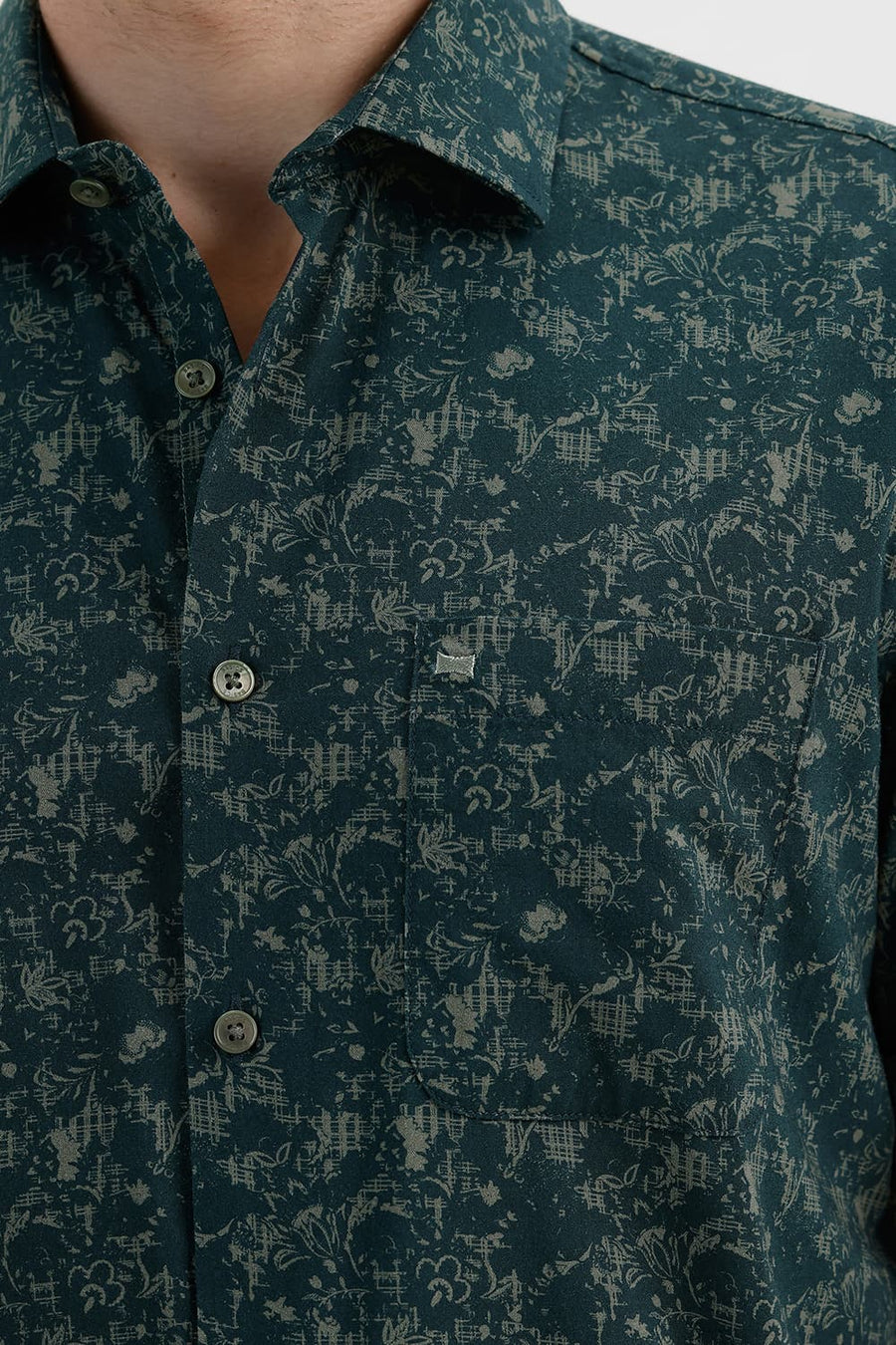 BASICS SLIM FIT GREEN GABLES COTTON VISCOSE PRINTED HALFSLEEVES SHIRT