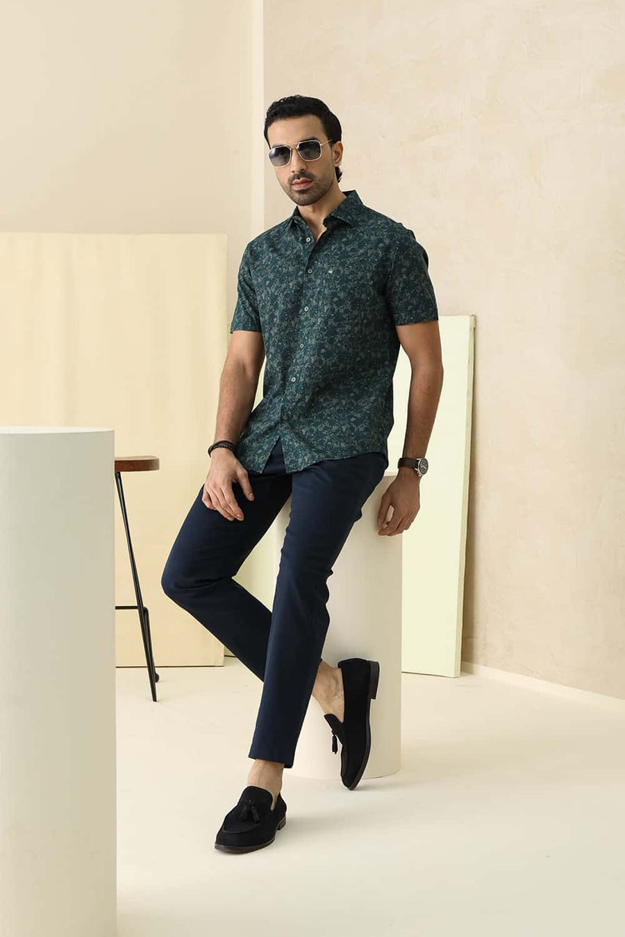Basics Slim Fit Green Gables Cotton Viscose Printed Halfsleeves Shirt
