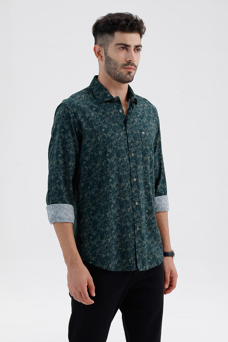 BASICS SLIM FIT GREEN GABLES COTTON VISCOSE PRINTED SHIRT