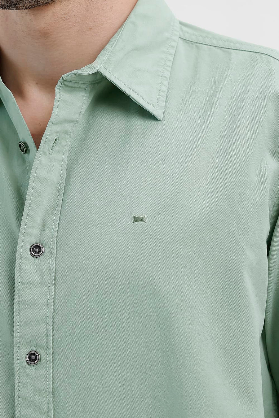 BASICS SLIM FIT ICEBERG GREEN COTTON TWILL SHIRT
