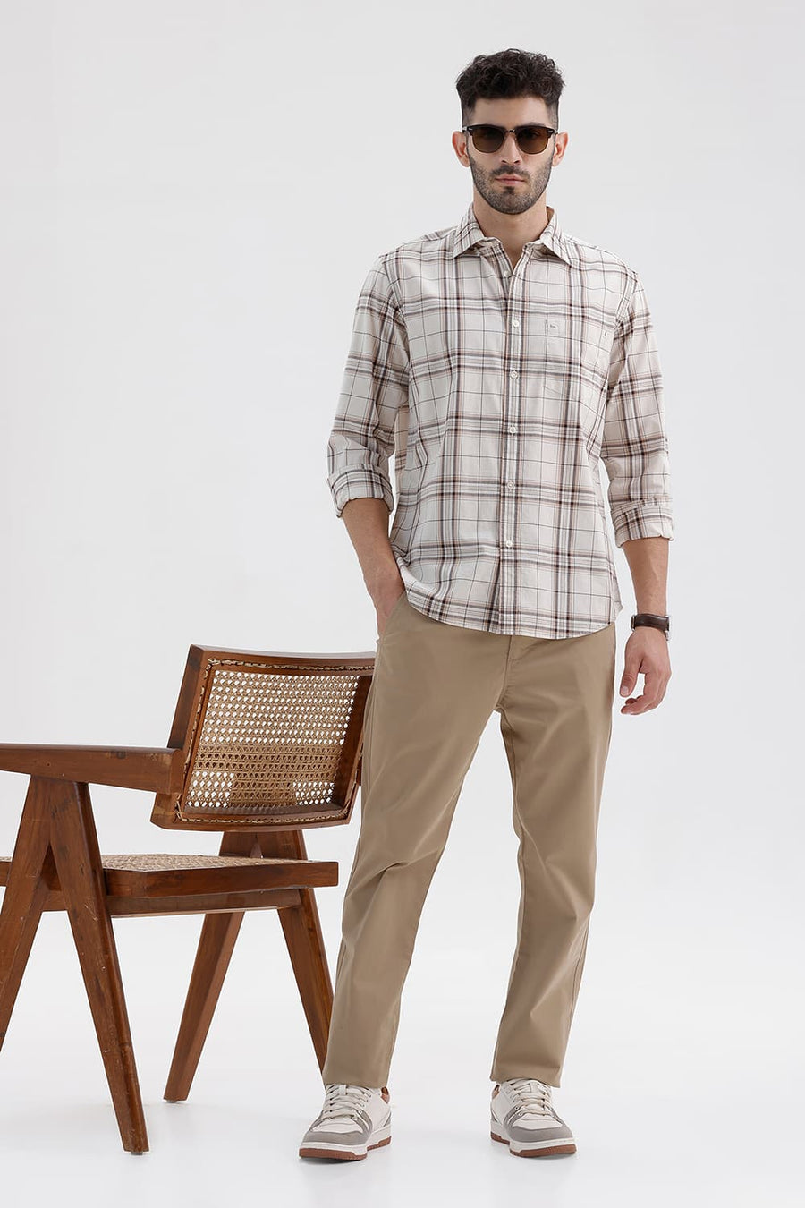 BASICS SLIM FIT ARCTIC ECRU COTTON CHECKS HALFSLEEVES SHIRT