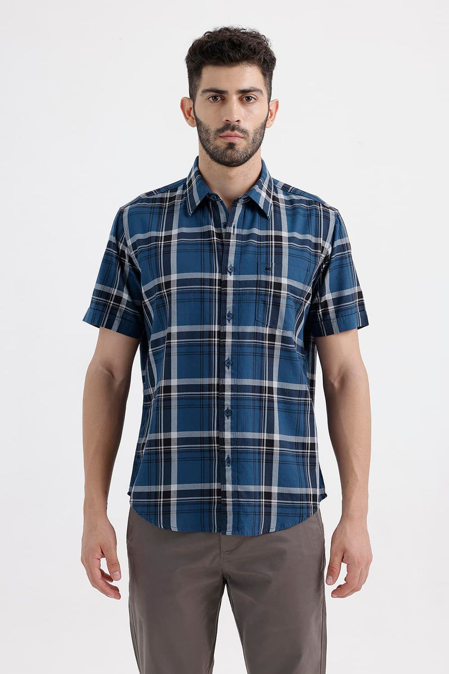 BASICS SLIM FIT STELLAR NAVY COTTON HERRING BONE CHECKS HALFSLEEVES SHIRT
