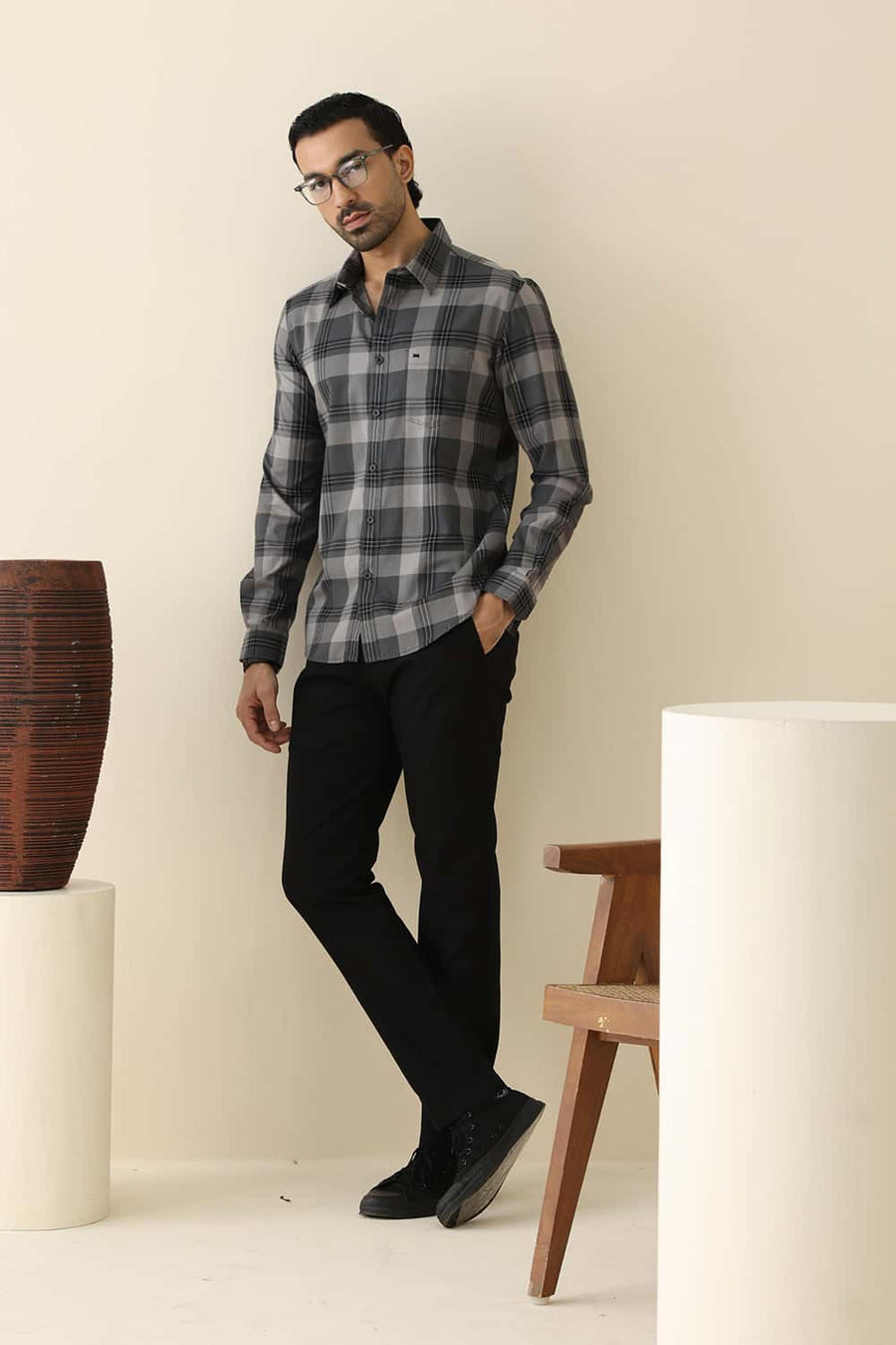 Basics Slim Fit Chcolate Plum Cotton Herring Bone Checks Shirt
