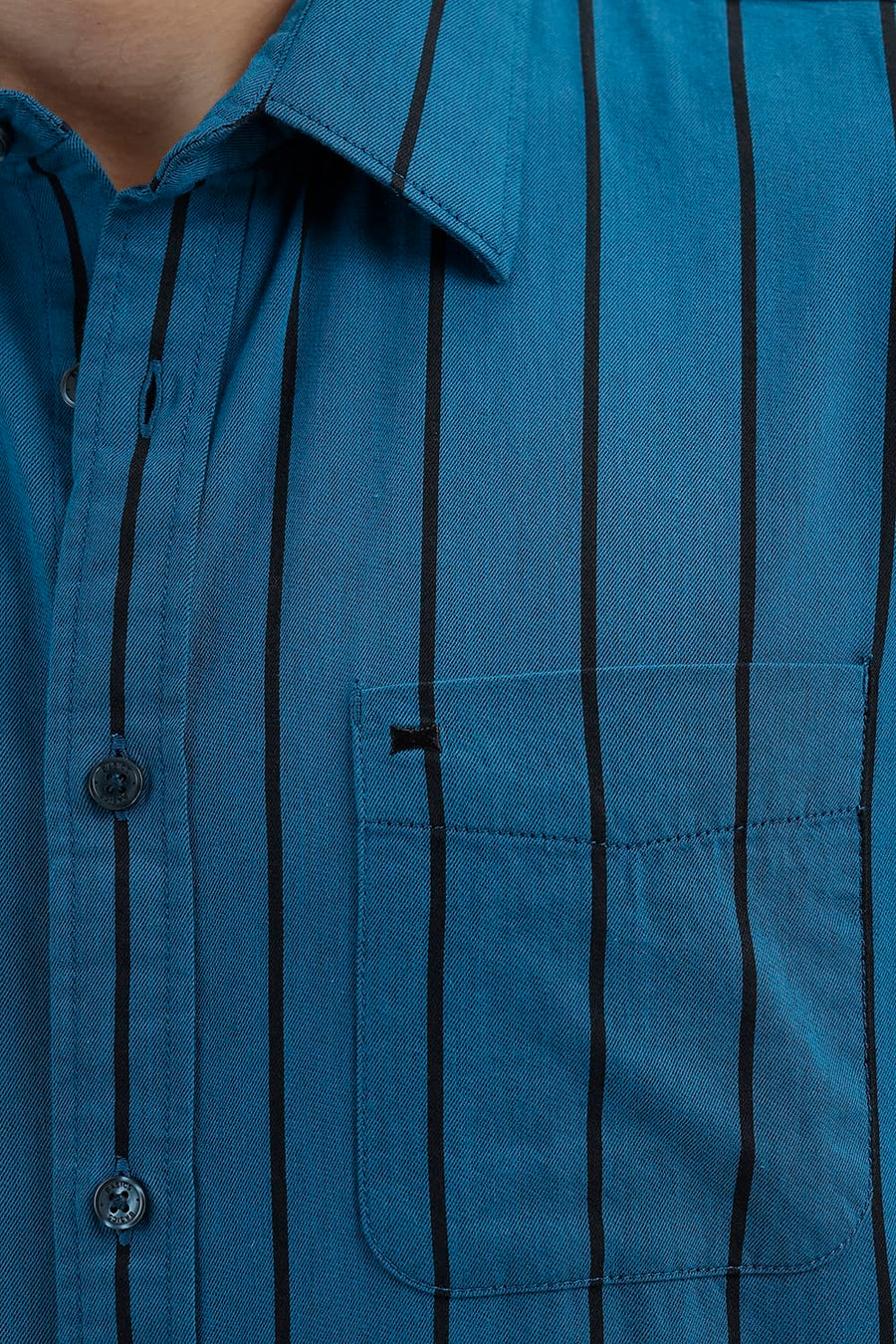 BASICS SLIM FIT SEAPORT BLUE COTTON TWILL STRIPE HALFSLEEVES SHIRT