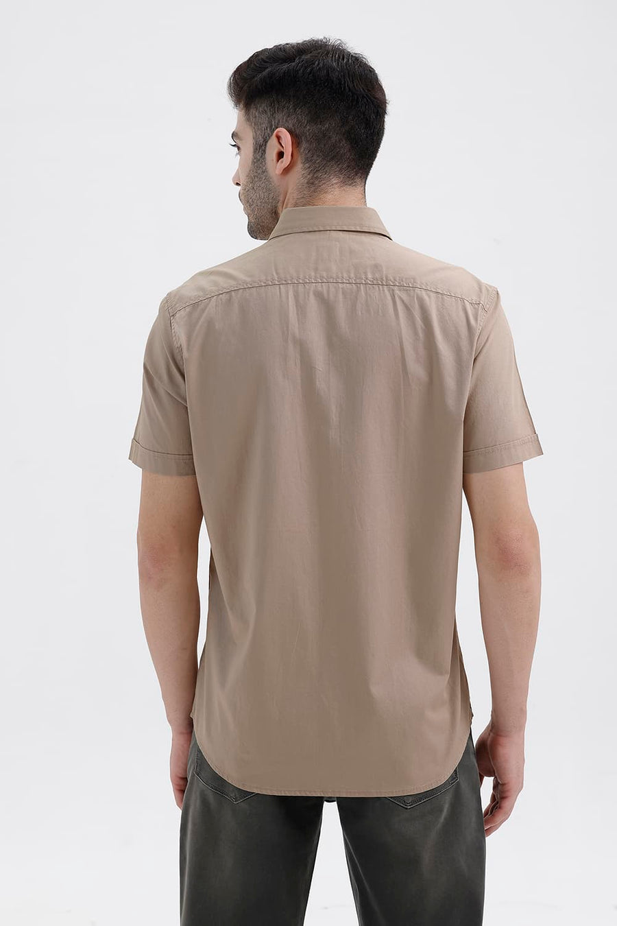 BASICS SLIM FIT TAUPE BROWN COTTON TWILL HALFSLEEVES SHIRT