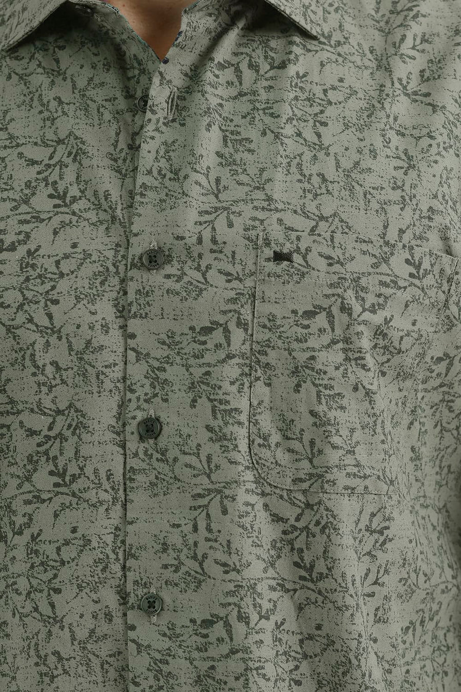 BASICS SLIM FIT SPRAY GREEN COTTON PRINTED SHIRT