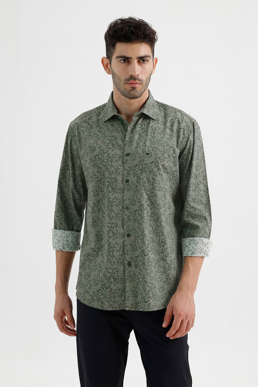 BASICS SLIM FIT SPRAY GREEN COTTON PRINTED SHIRT