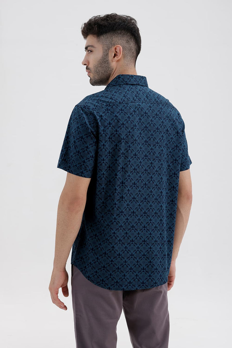 BASICS SLIM FIT PATRIOT BLUE COTTON PRINTED HALFSLEEVES SHIRT