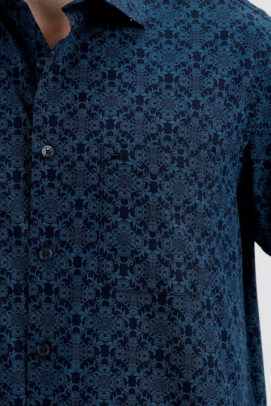 BASICS SLIM FIT PATRIOT BLUE COTTON PRINTED HALFSLEEVES SHIRT