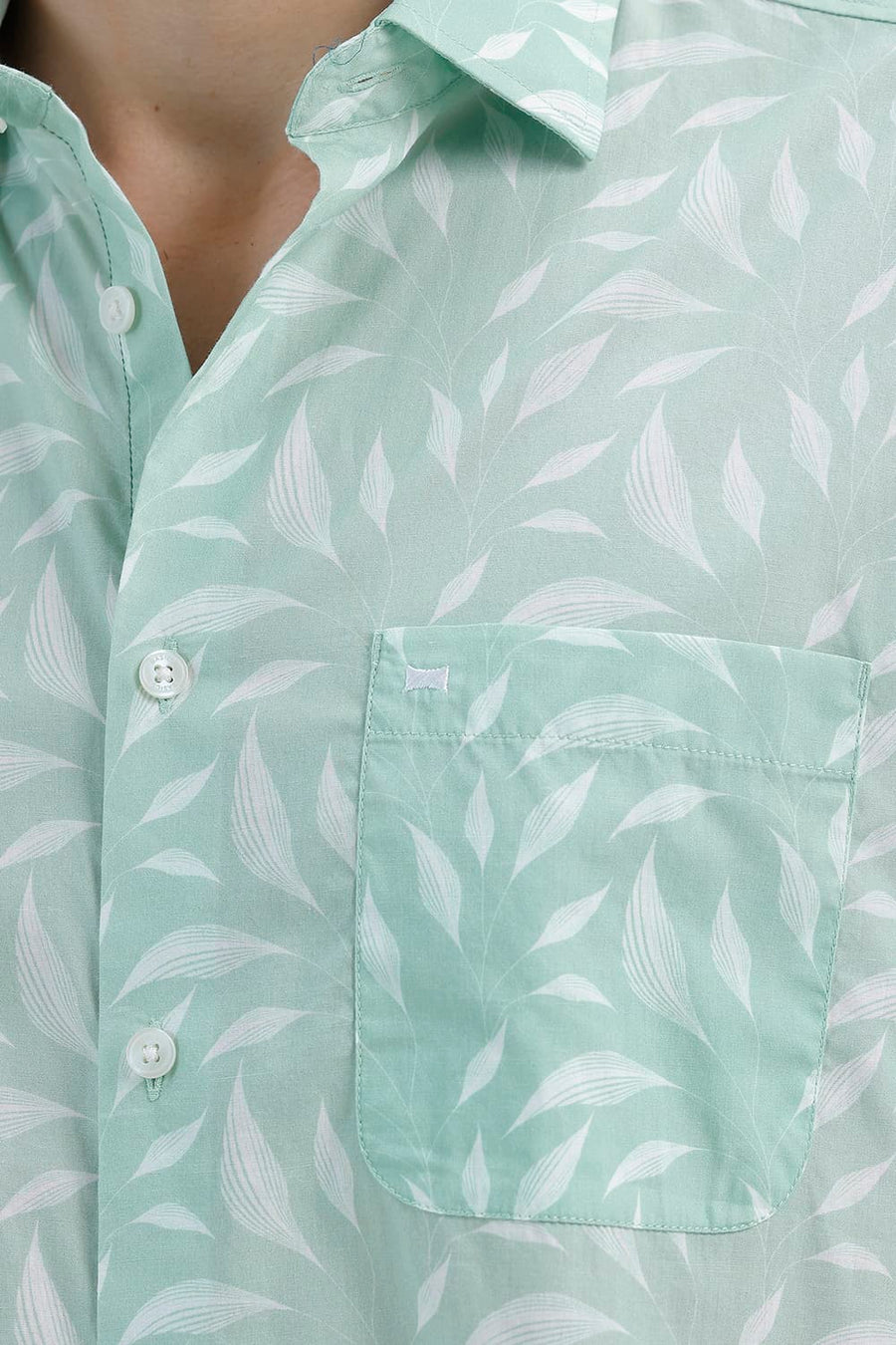 BASICS SLIM FIT GOSSAMER GREEN COTTON PRINTED HALFSLEEVES SHIRT