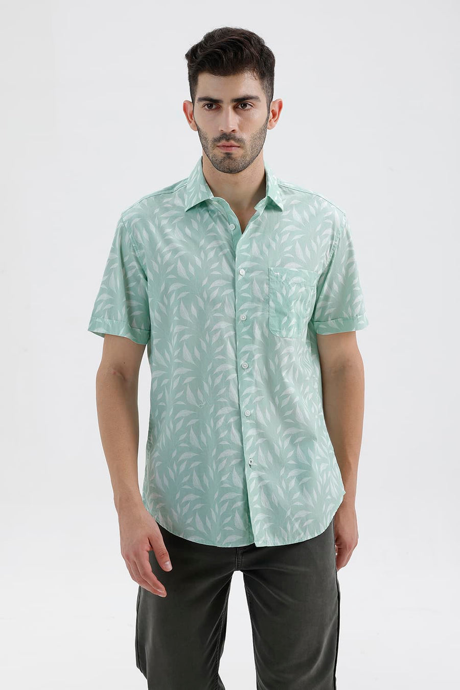 BASICS SLIM FIT GOSSAMER GREEN COTTON PRINTED HALFSLEEVES SHIRT
