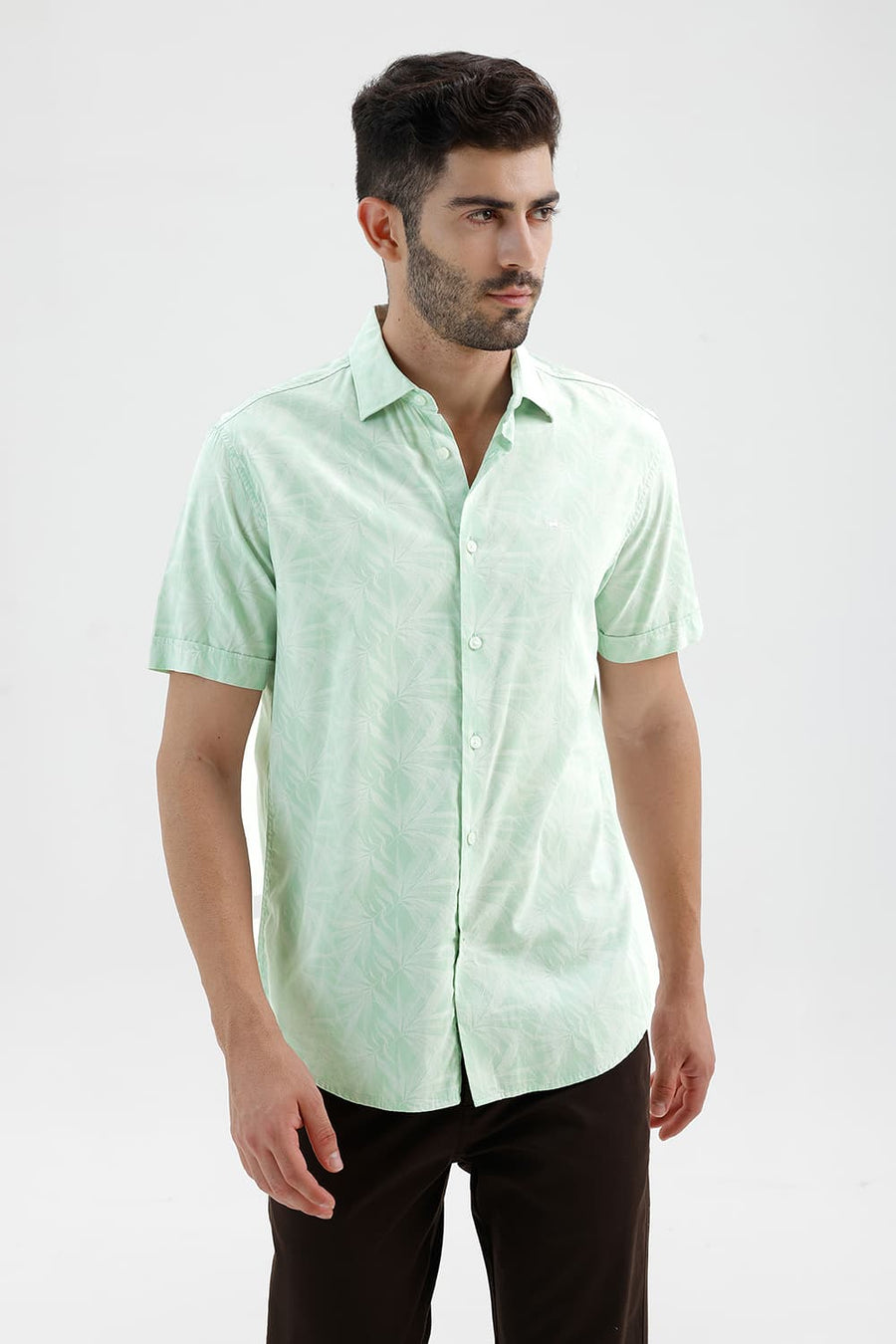 BASICS SLIM FIT SPRAY GREEN COTTON VISCOSE PRINTED HALFSLEEVES SHIRT
