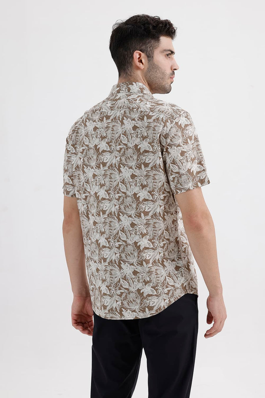 BASICS SLIM FIT BROWN WOOD SMOKE COTTON VISCOSE PRINTED HALFSLEEVES SHIRT