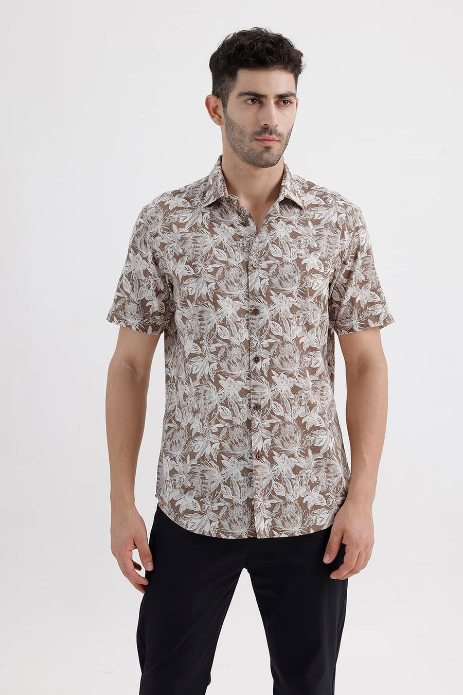 BASICS SLIM FIT BROWN WOOD SMOKE COTTON VISCOSE PRINTED HALFSLEEVES SHIRT