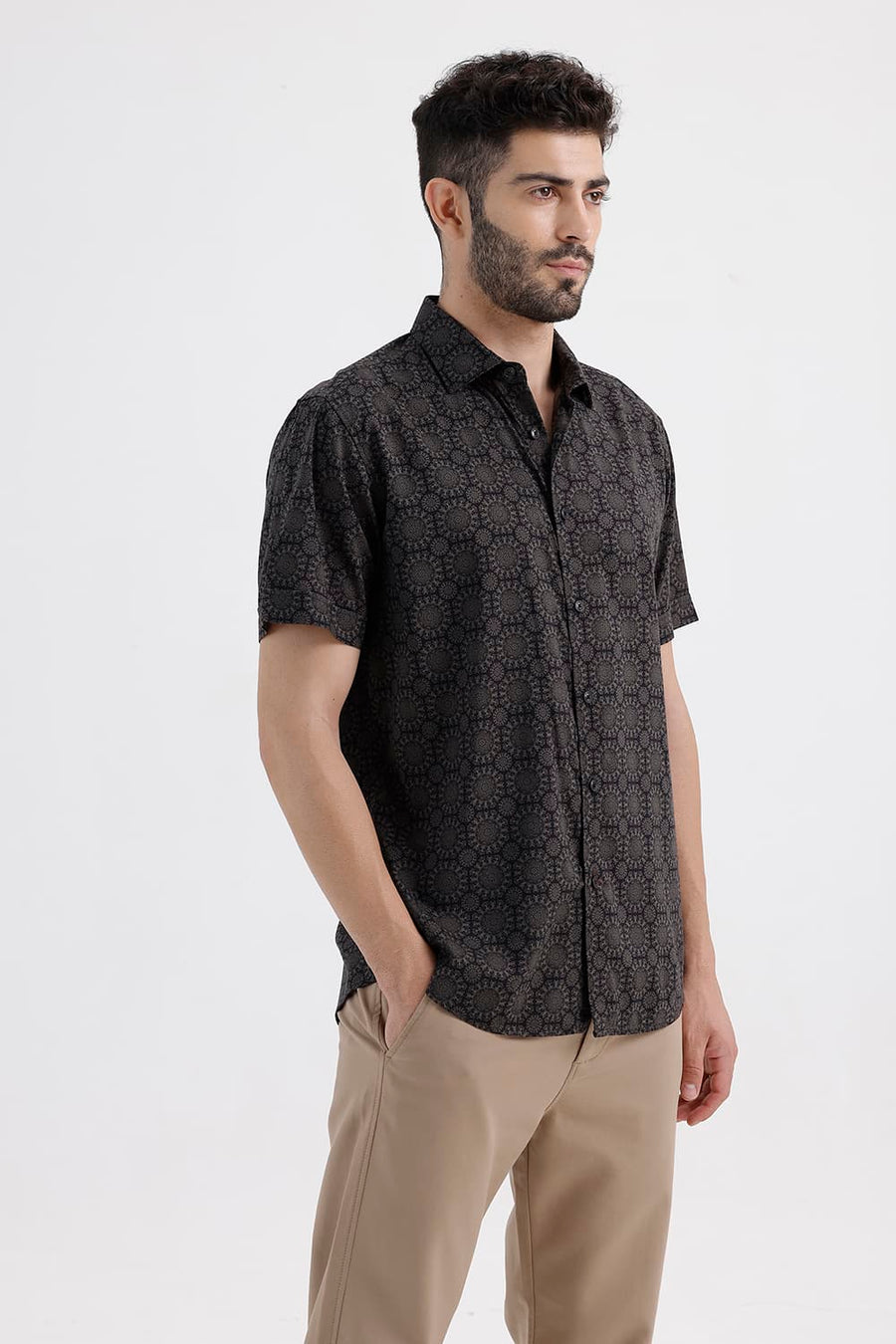 BASICS SLIM FIT JET BLACK COTTON VISCOSE DIGITAL PRINTED HALFSLEEVES SHIRT