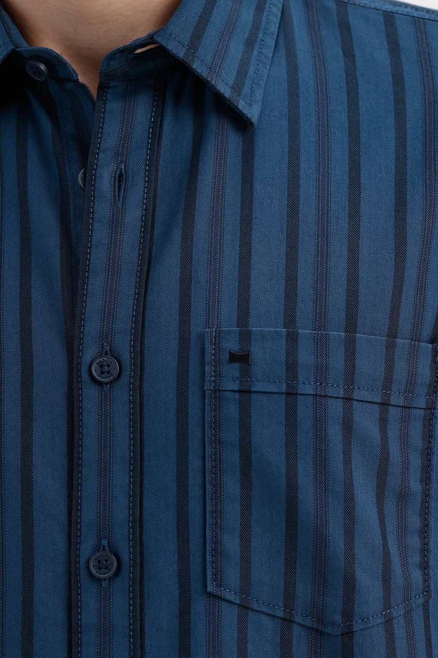 BASICS SLIM FIT LEGION NAVY COTTON HERRING BONE STRIPE HALFSLEEVES SHIRT