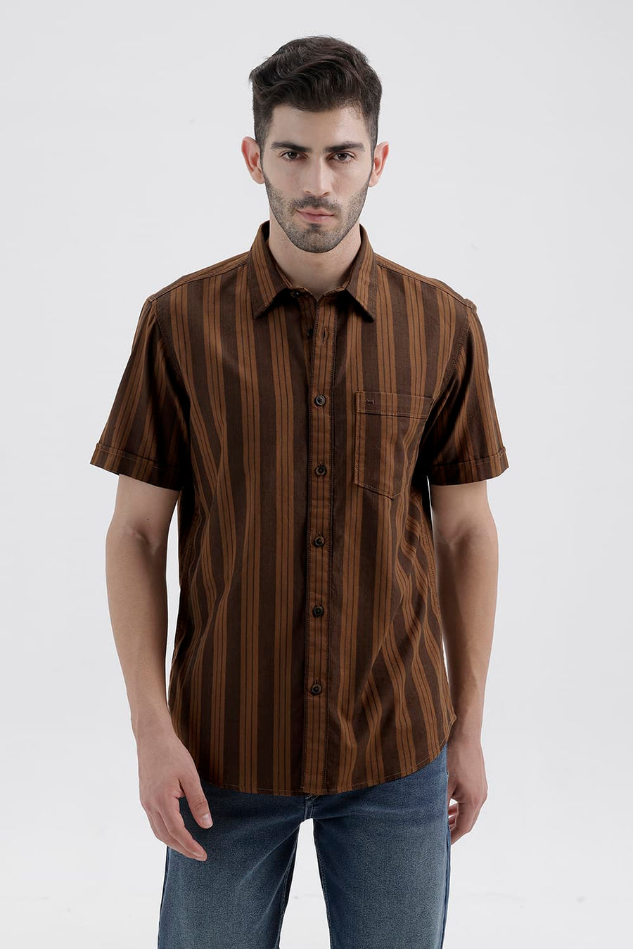 BASICS SLIM FIT DACHSHUND BROWN COTTON HERRING BONE STRIPE HALFSLEEVES SHIRT