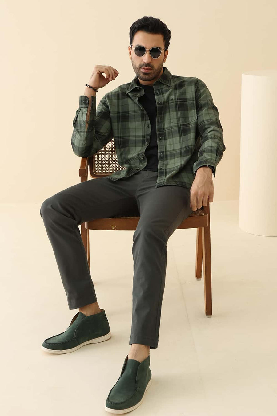Basics Slim Fit Oil Green Cotton Herring Bone Checks Shirt