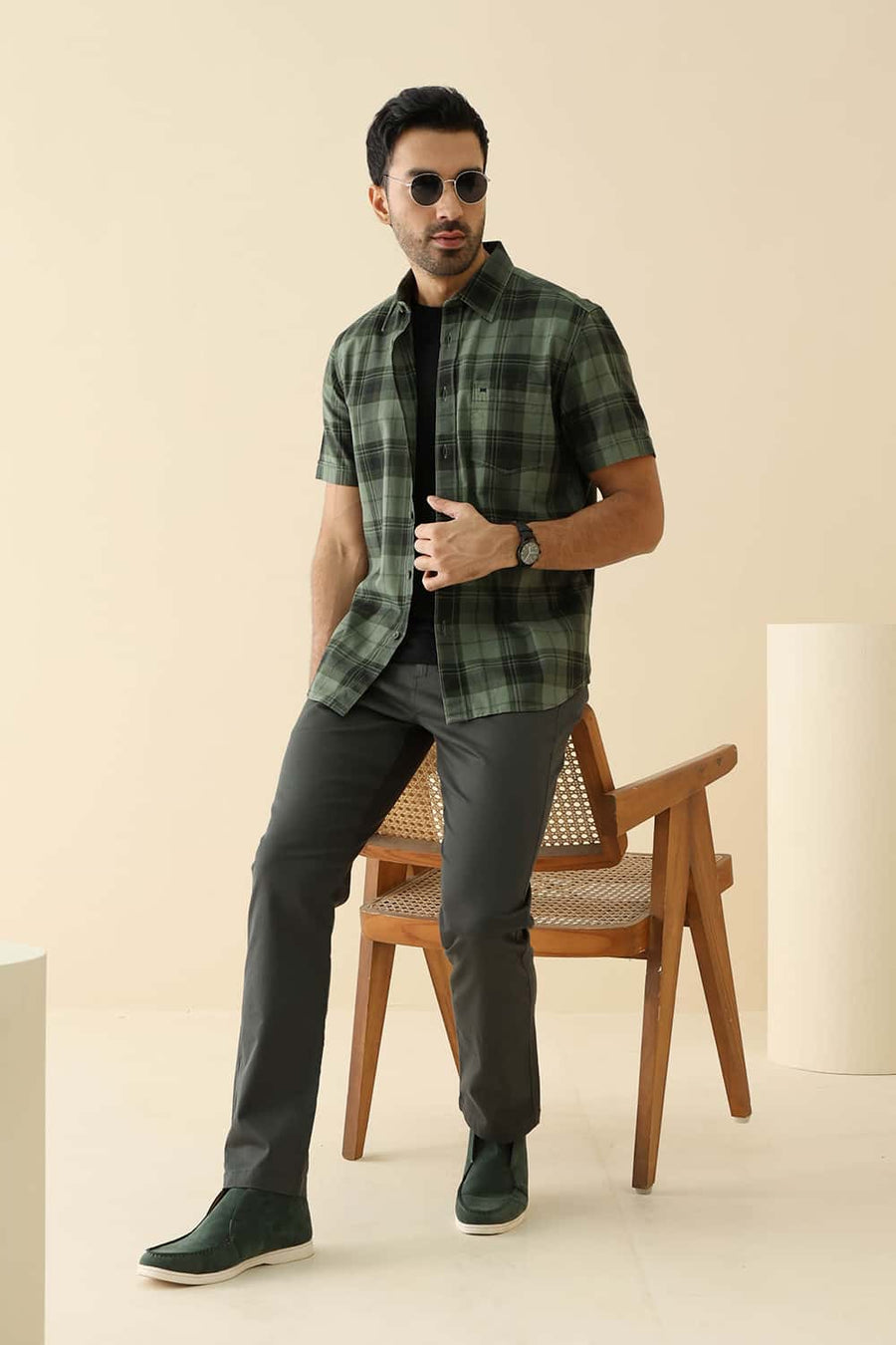 Basics Slim Fit Oil Green Cotton Herring Bone Checks Halfsleeves Shirt