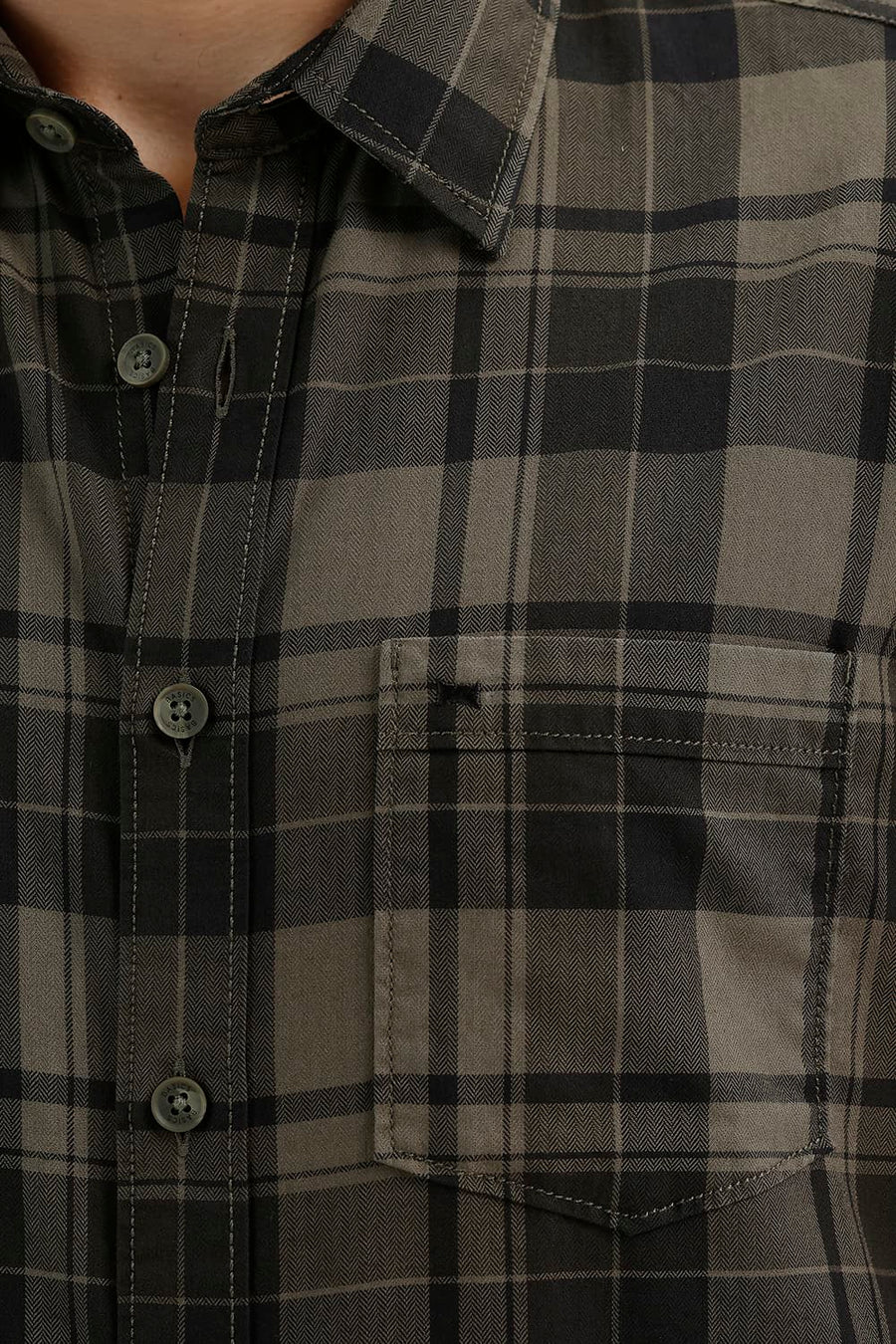 BASICS SLIM FIT THYME GREEN COTTON HERRING BONE CHECKS HALFSLEEVES SHIRT