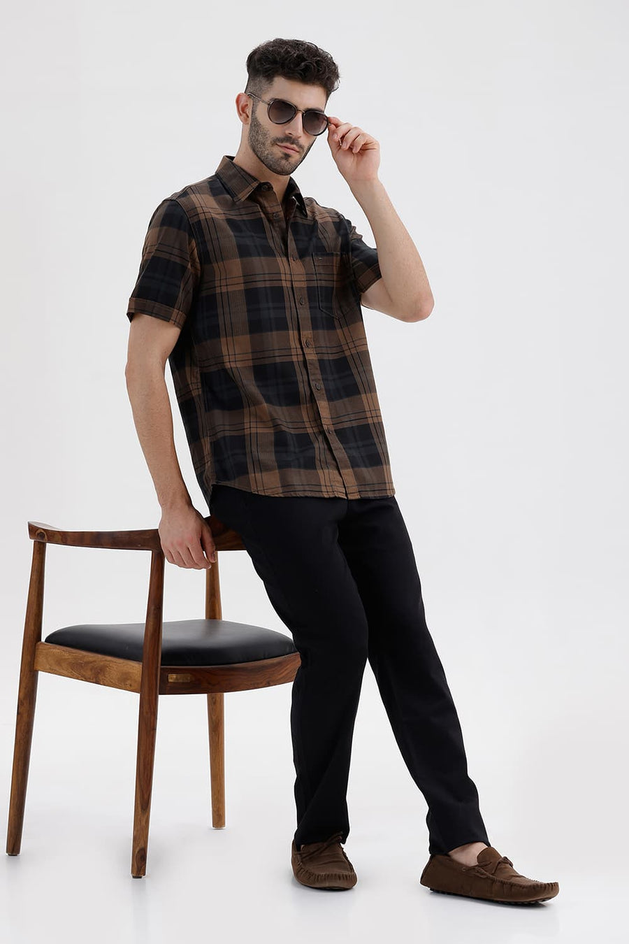 BASICS SLIM FIT LIMO BROWN COTTON HERRING BONE CHECKS HALFSLEEVES SHIRT