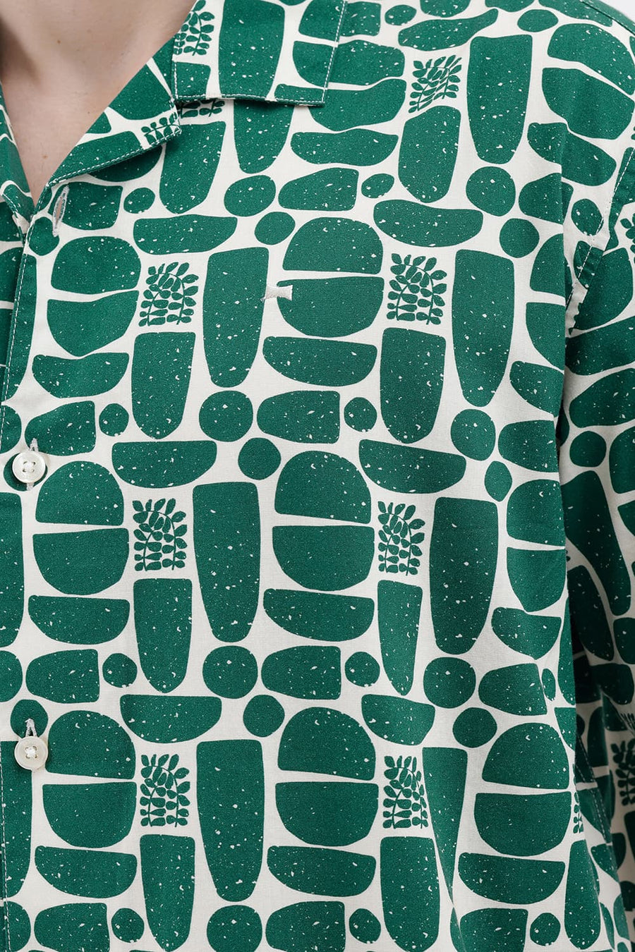 BASICS RELAXED FIT MAY GREEN COTTON VISCOSE DIGITAL PRINTED HALFSLEEVES SHIRT