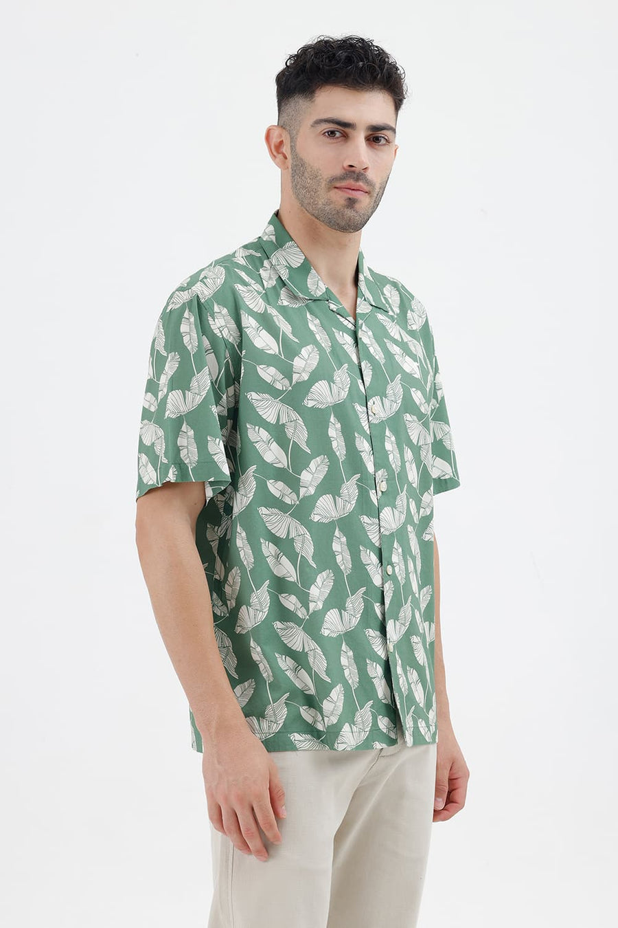 BASICS RELAXED FIT VINEYARD GREEN COTTON VISCOSE DIGITAL PRINTED HALFSLEEVES SHIRT