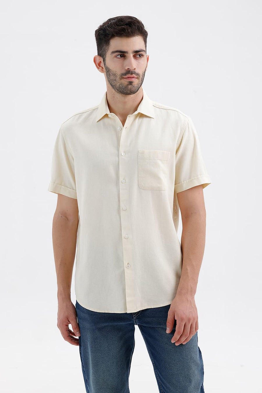 BASICS SLIM FIT PAPYRUS YELLOW COTTON VISCOSE DOBBY HALFSLEEVES SHIRT