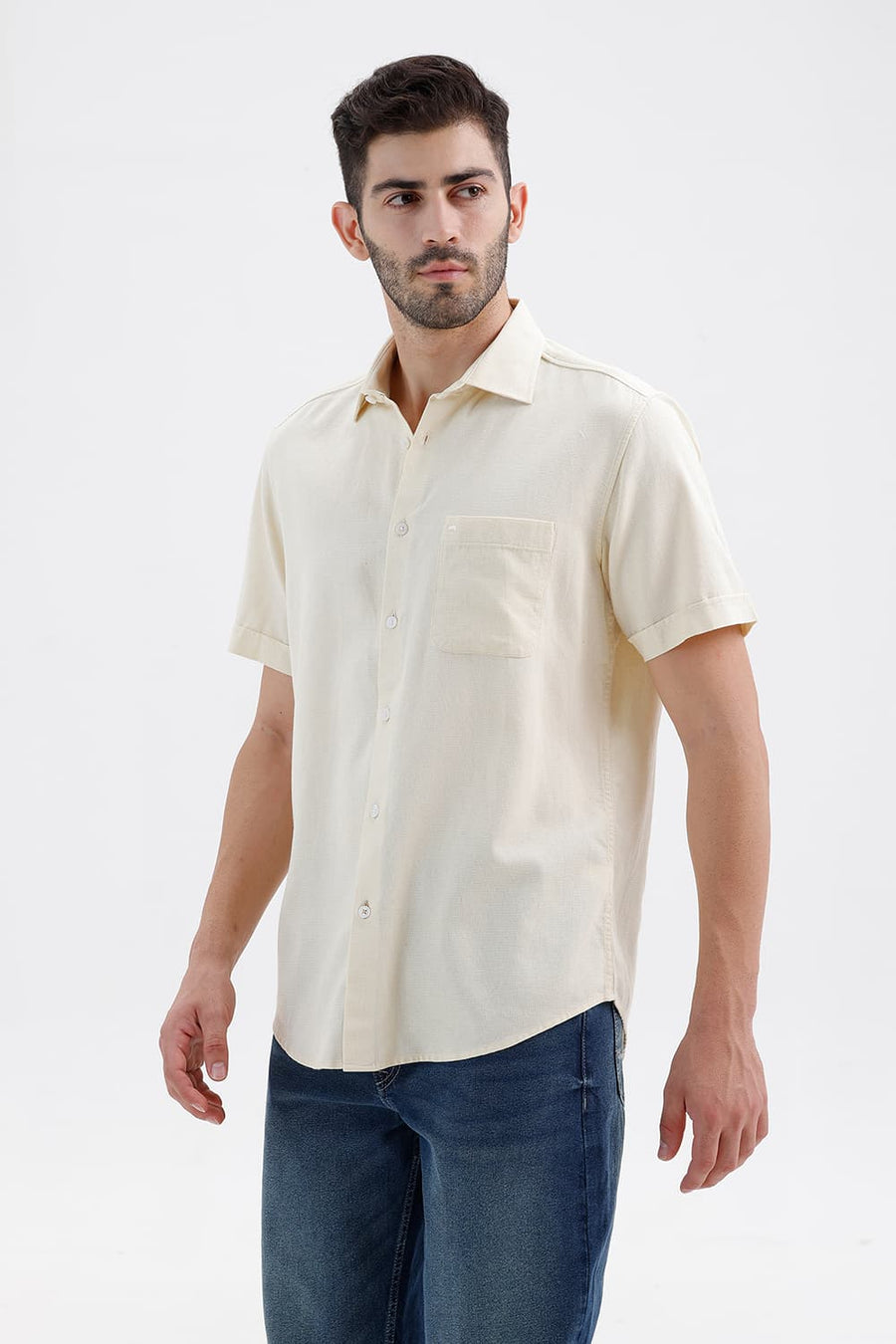 BASICS SLIM FIT PAPYRUS YELLOW COTTON VISCOSE DOBBY HALFSLEEVES SHIRT
