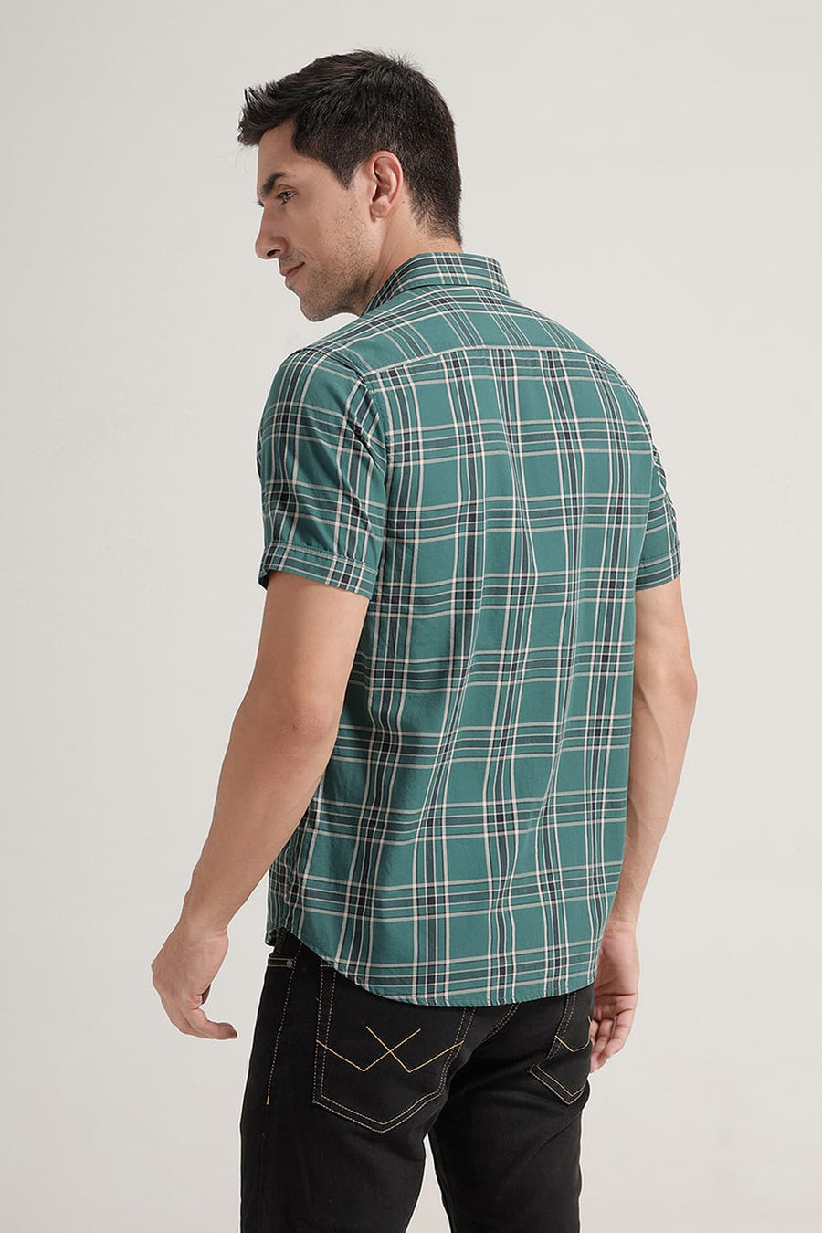 BASICS SLIM FIT GREEN TWILL CHECKS HALFSLEEVES SHIRT