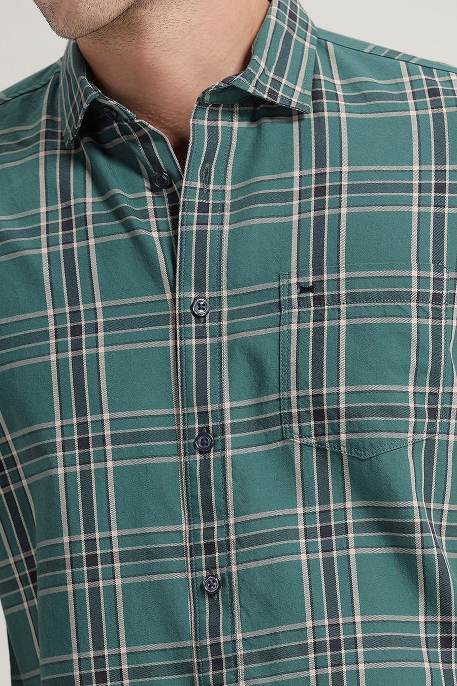 BASICS SLIM FIT GREEN TWILL CHECKS HALFSLEEVES SHIRT