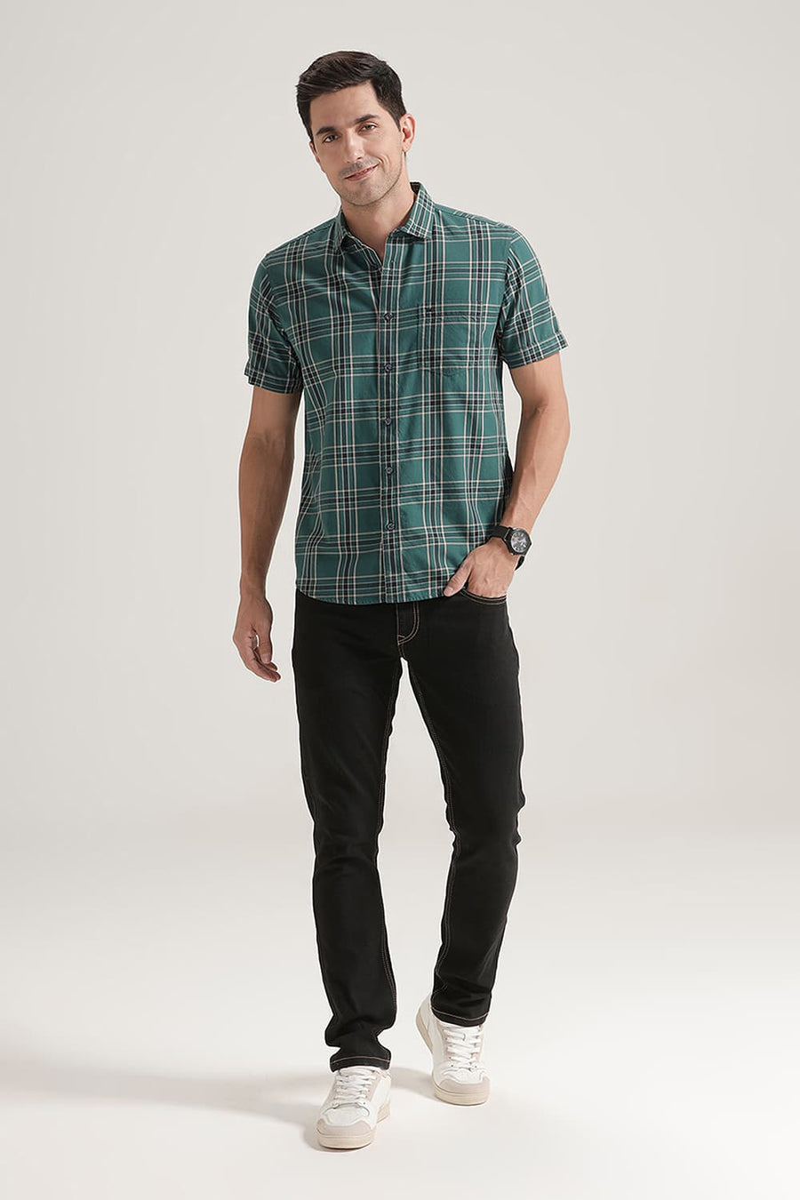 BASICS SLIM FIT GREEN TWILL CHECKS HALFSLEEVES SHIRT