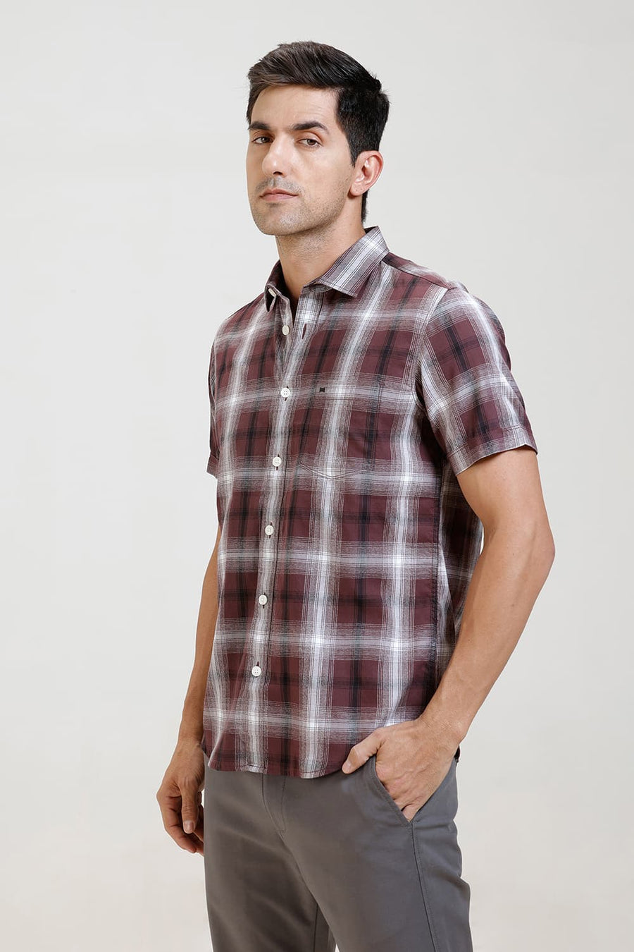 BASICS SLIM FIT DARK BROWN COTTON GRINDLE CHECKS HALFSLEEVES SHIRT
