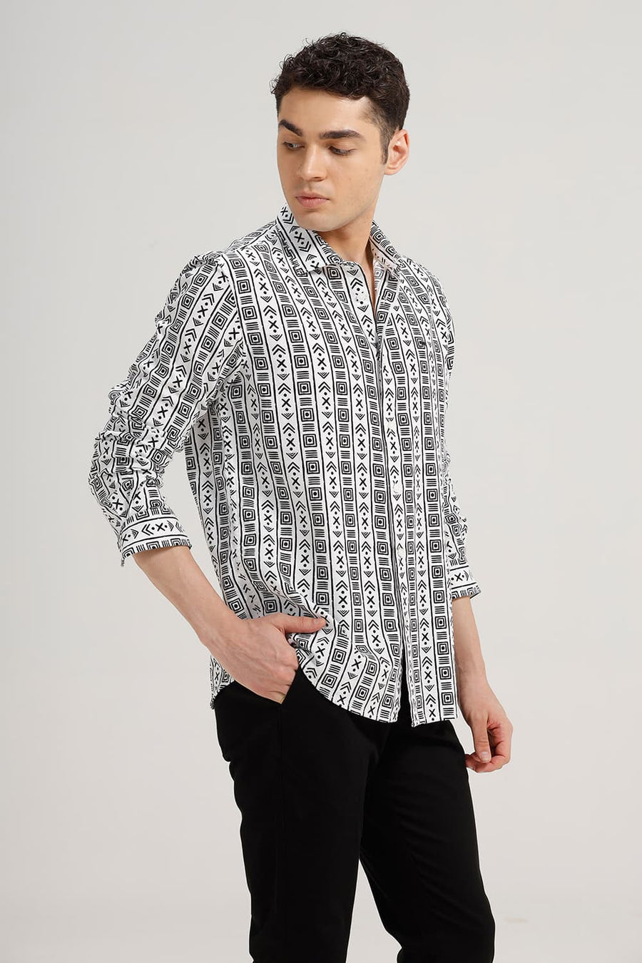 BASICS SLIM FIT WHITE COTTON HOPSACK PRINTED SHIRT