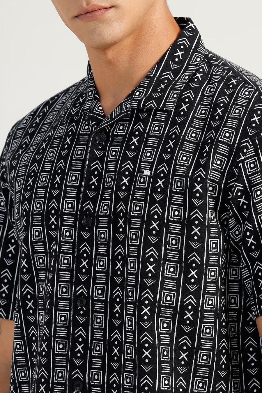 BASICS RELAXED FIT BLACK COTTON HOPSACK PRINTED HALFSLEEVES SHIRT