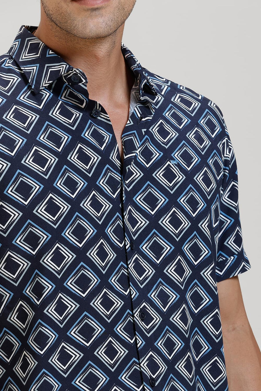 BASICS SLIM FIT NAVY VISCOSE PRINTED HALFSLEEVES SHIRT
