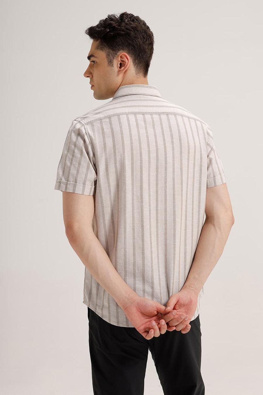 BASICS SLIM FIT MID BROWN COTTON LENO DOBBY STRIPE HALFSLEEVES SHIRT