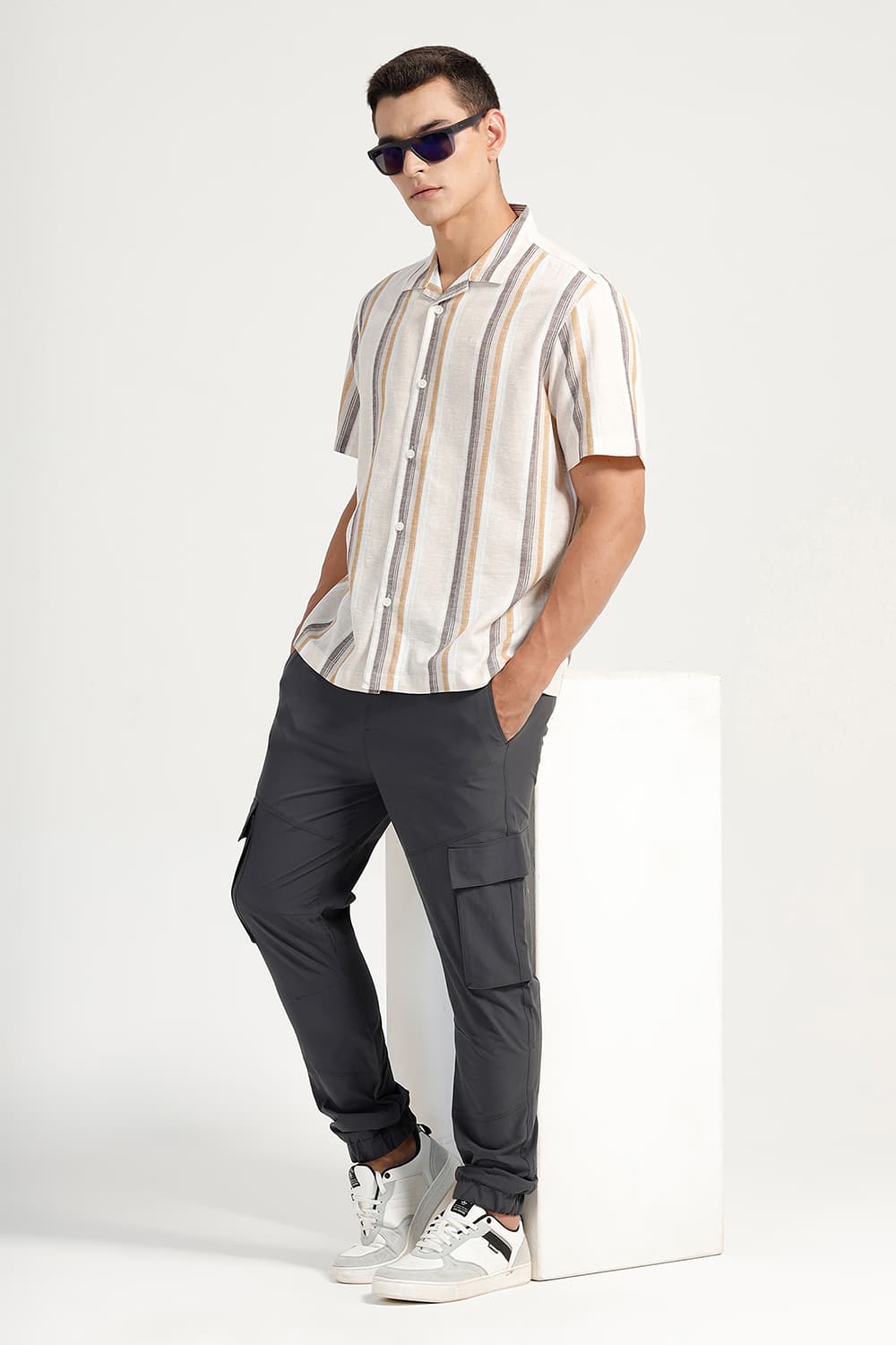 RELAXED FIT COTTON LENO DOBBY STRIPE HALFSLEEVES SHIRT
