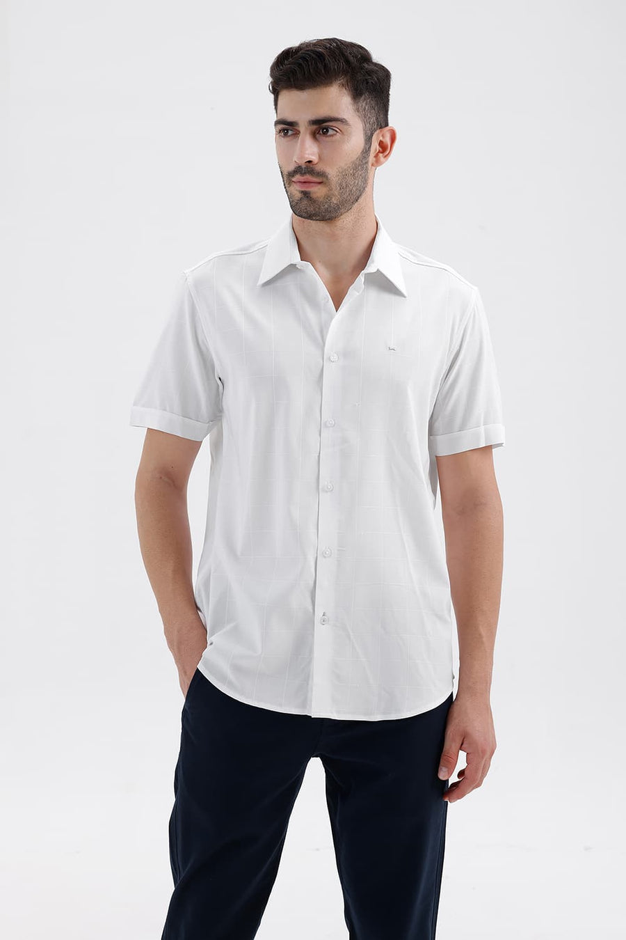 BASICS SLIM FIT BRILLIANT WHITE VISCOSE POLYESTER STRETCH SELF CHECKS HALFSLEEVES SHIRT