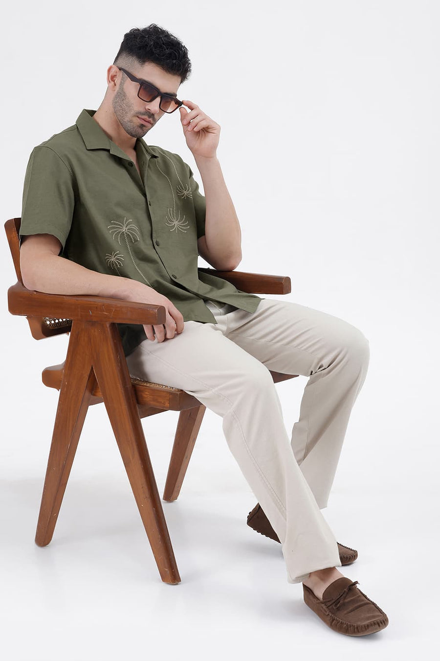 BASICS RELAXED FIT LICHEN GREEN COTTON SLUB DOBBY HALFSLEEVES SHIRT