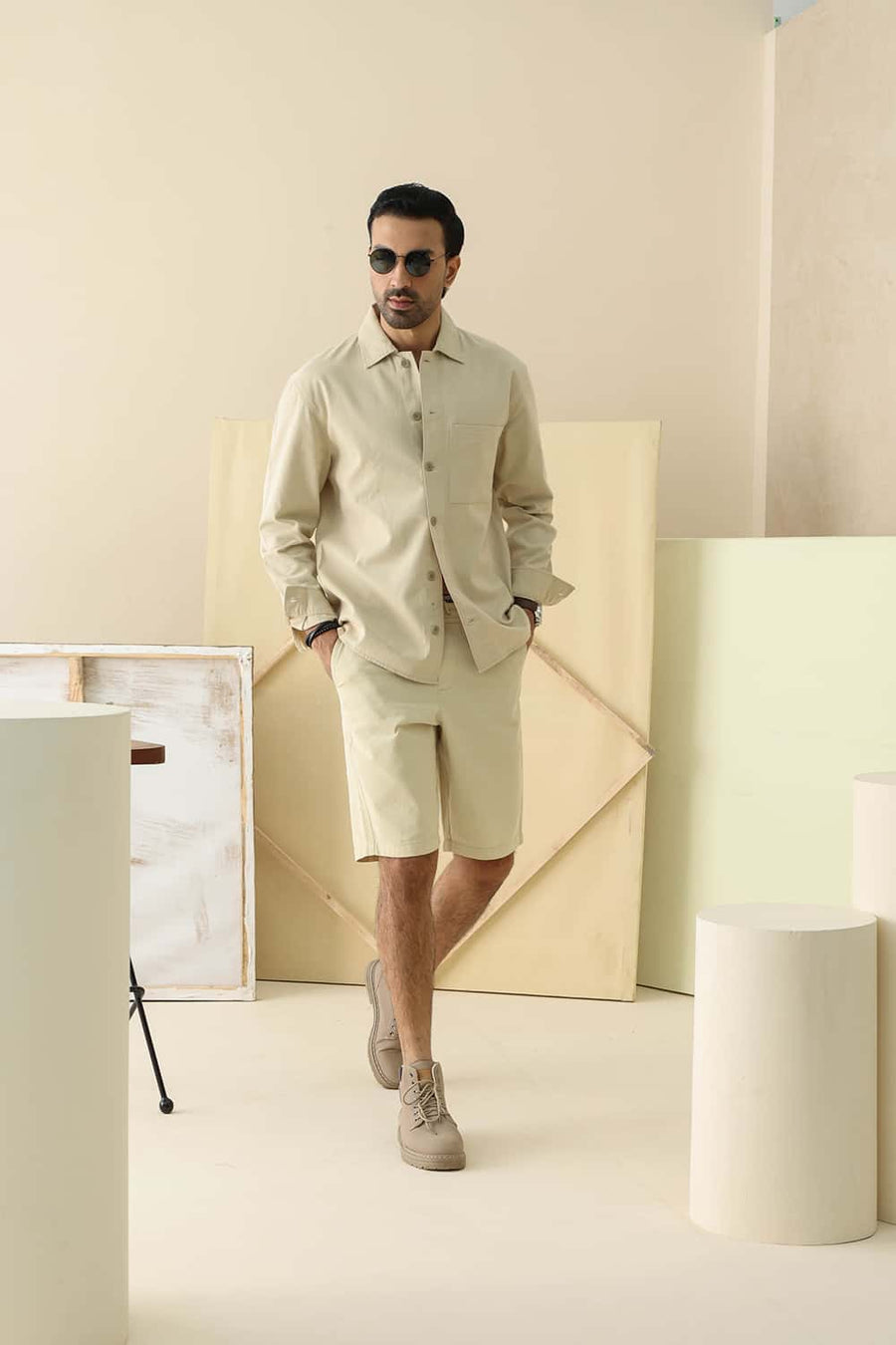 Basics Comfort Fit Wood Ash Beige Cotton Structure Shorts