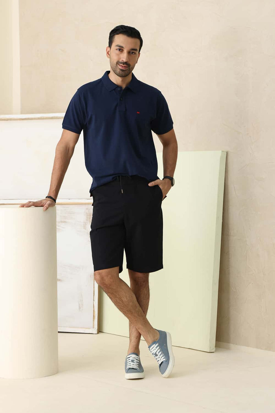 Basics Comfort Fit Black Robe Cotton Twill Shorts