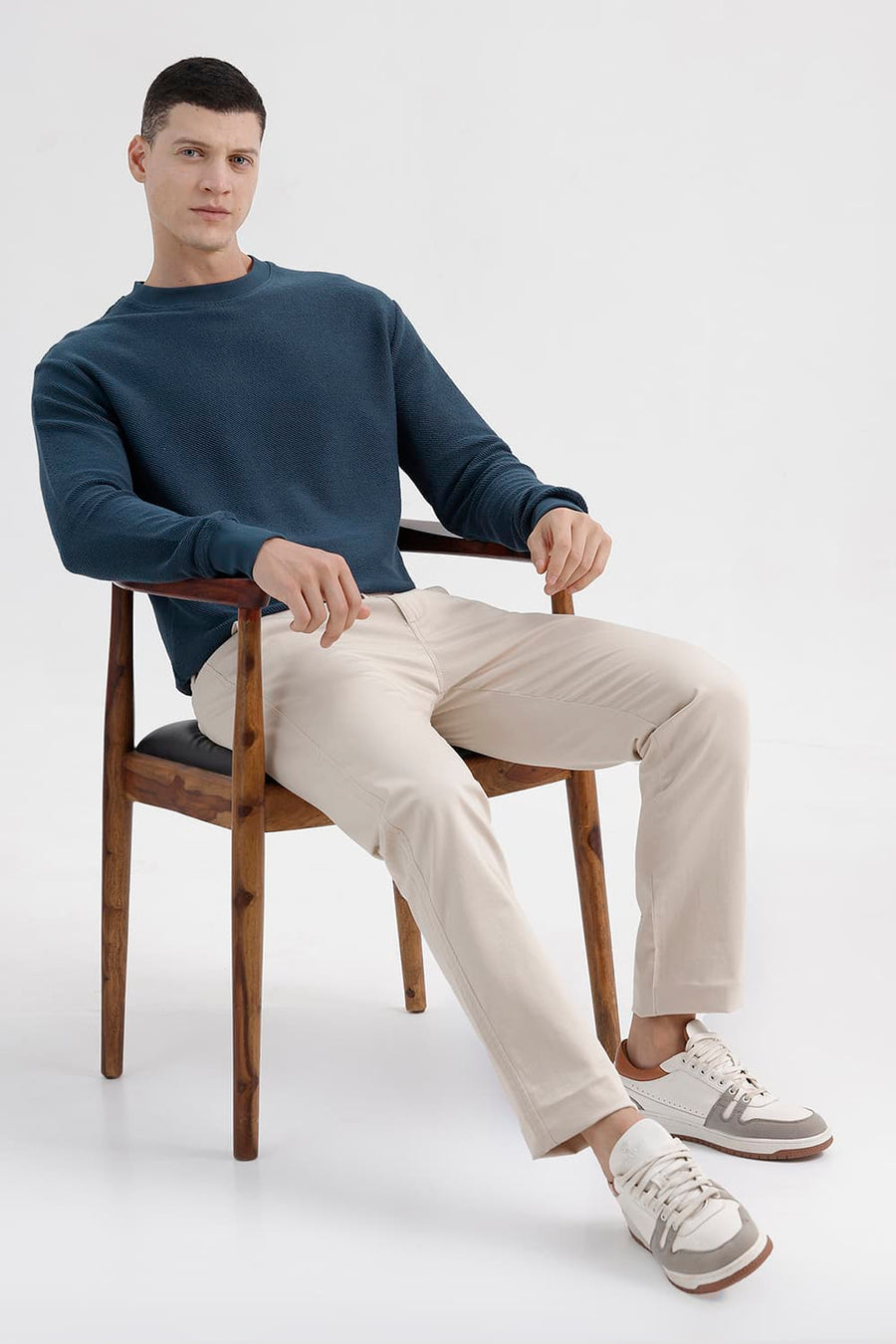 BASICS COMFORT FIT REFLECTING POND COTTON CREW SWEART SHIRT