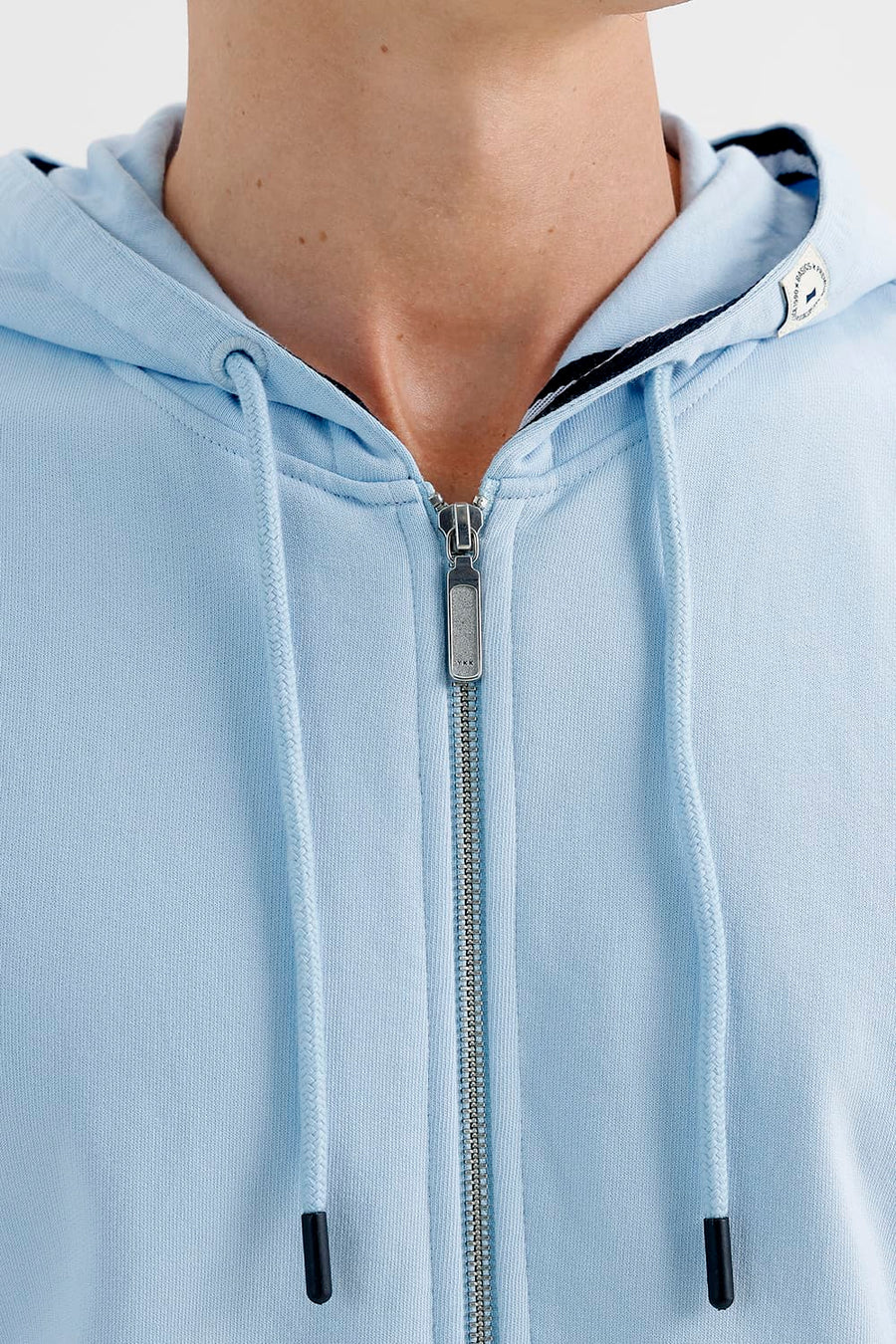 BASICS COMFORT FIT NANTUCKET BREEZE COTTON HOOD FULL ZIPPER SWEART SHIRT