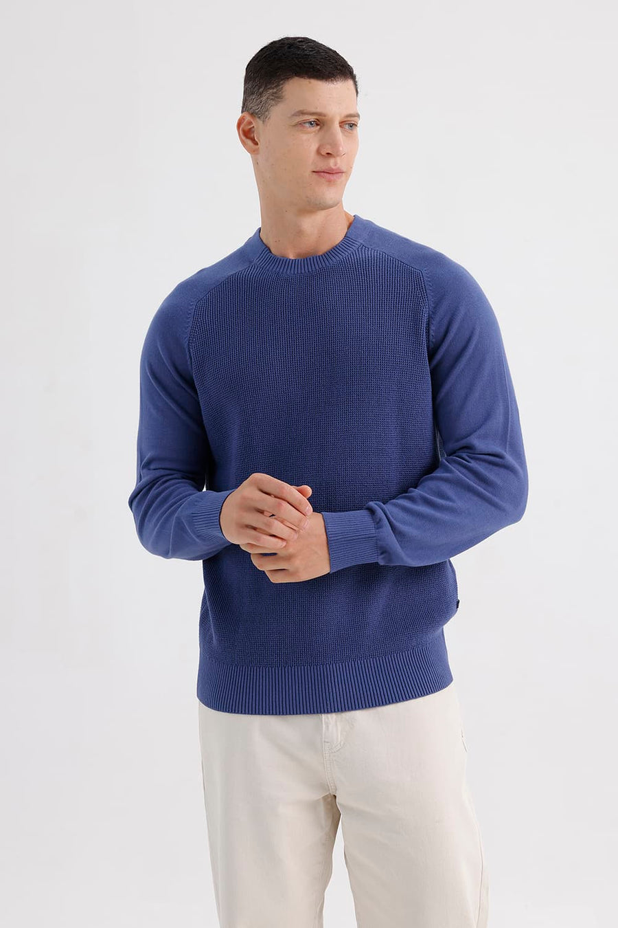 BASICS COMFORT FIT COASTAL FRORD COTTON CREW SWEART SHIRT