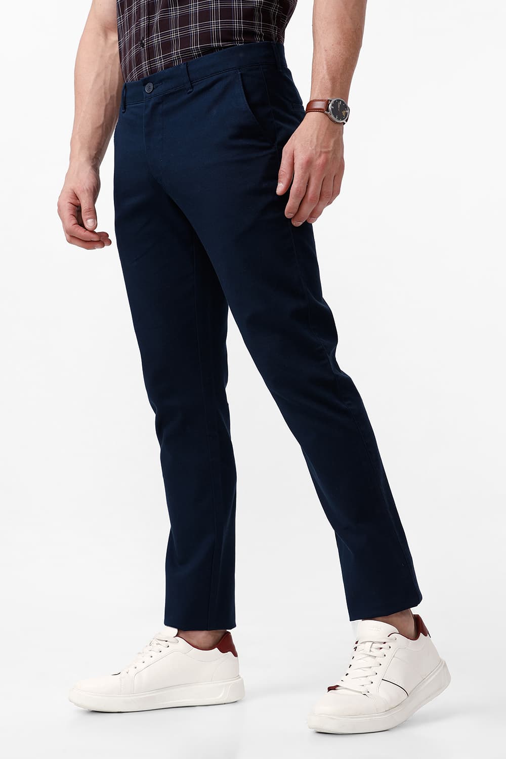 TAPERED FIT COTTON STRETCH DOBBY TROUSER