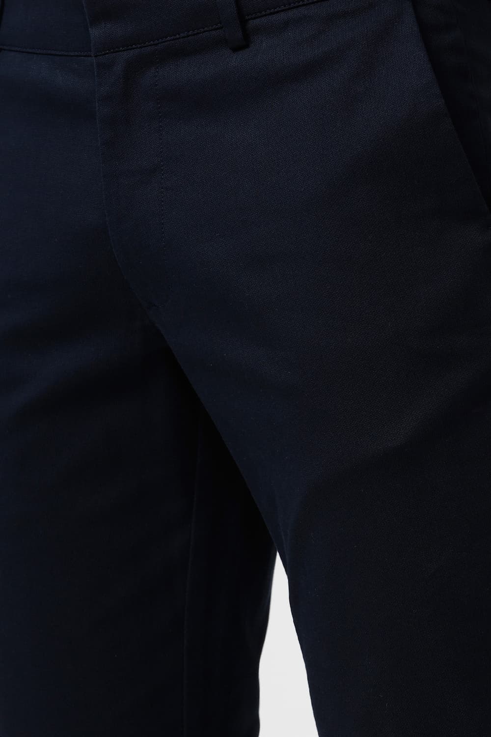 TAPERED FIT COTTON STRETCH DOBBY TROUSER