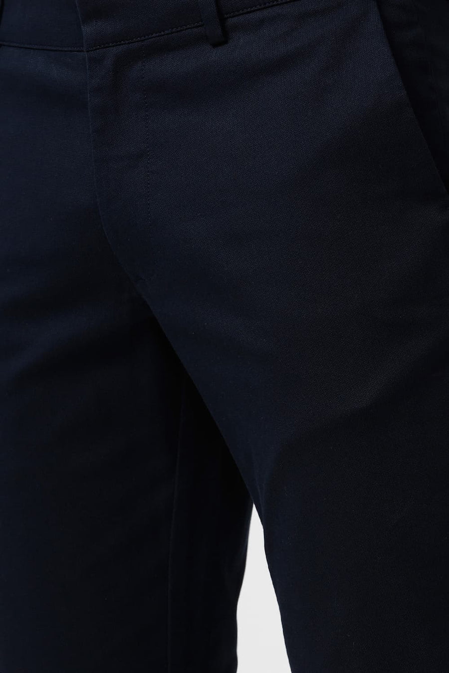 BASICS TAPERED FIT DEEP SEA NAVY COTTON STRETCH DOBBY TROUSER