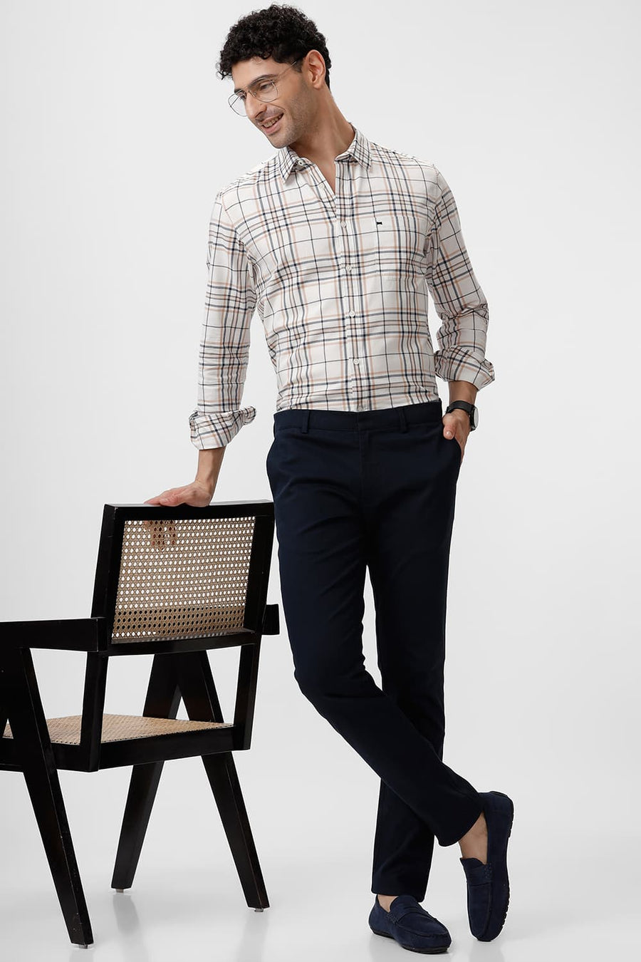 BASICS TAPERED FIT DEEP SEA NAVY COTTON STRETCH DOBBY TROUSER